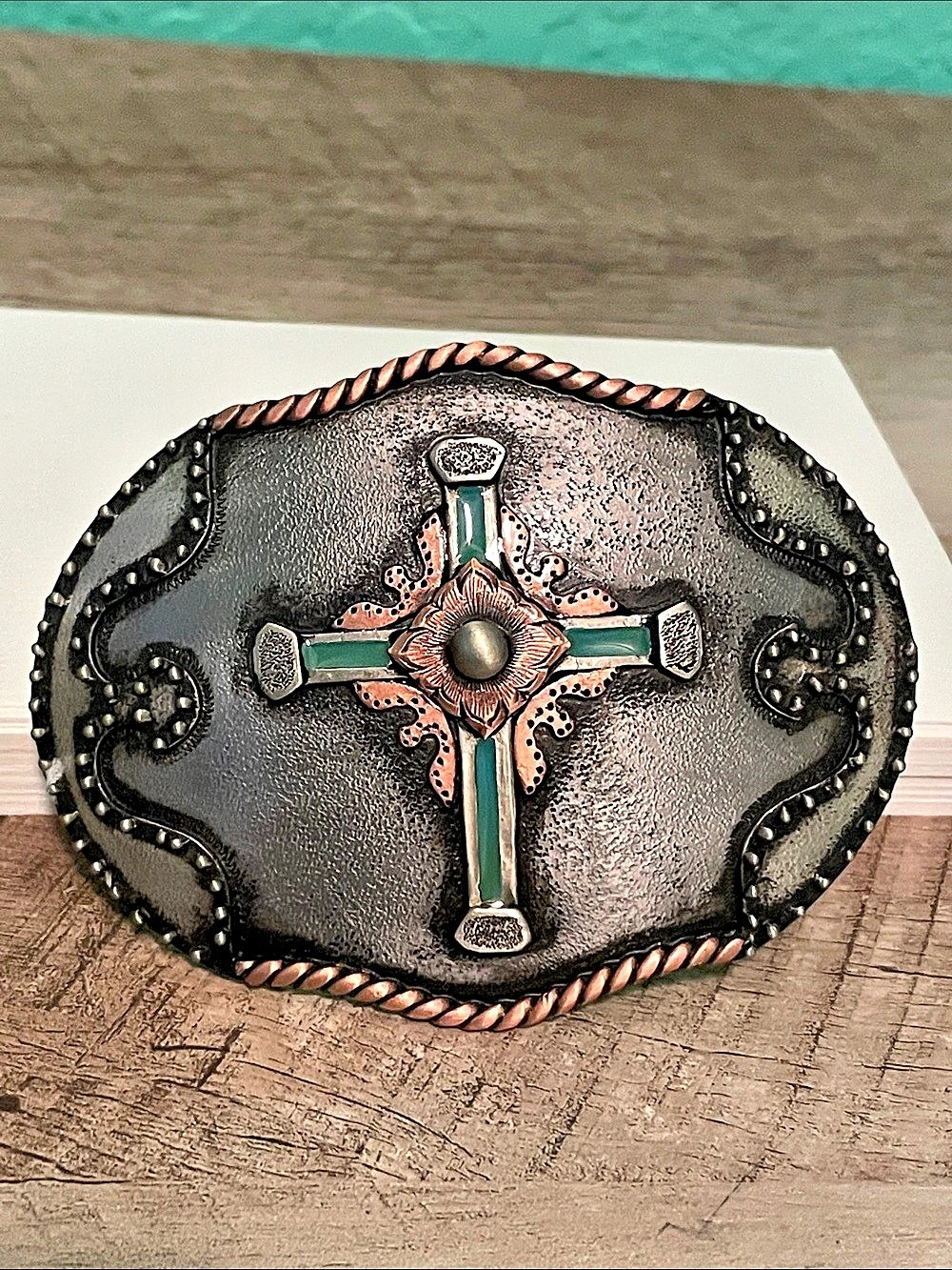 Augus Accessories Western Cross Belt Buckle in Black & Copper Like New